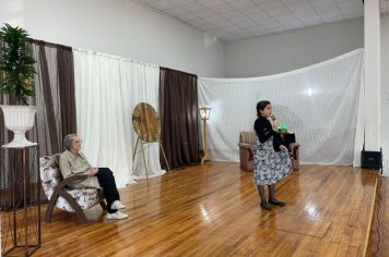 Foto - Lançamento Livro Vidas que Inspiram