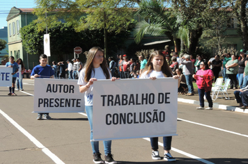 Foto - Desfile Cívico 2018