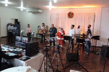 Foto - Cantata Natalina emociona população de Pejuçara e região