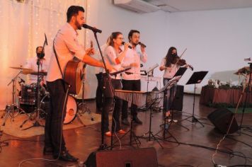 Foto - Cantata Natalina emociona população de Pejuçara e região