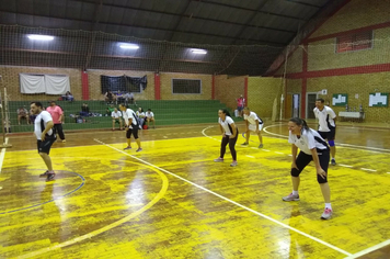 Foto - Amigos do Vôlei é campeão municipal