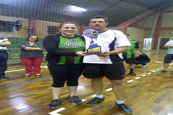 Foto - Amigos do Vôlei é campeão municipal