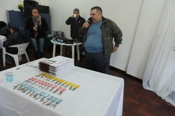 Foto - Ato marca entrega de 34 casas aos beneficiários do loteamento Caminho das Palmeiras