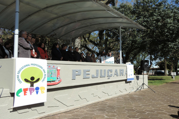 Foto - Ato oficial marca abertura da programação da Semana da Pátria em Pejuçara