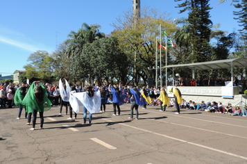 Foto - Ato oficial marca abertura da programação da Semana da Pátria em Pejuçara