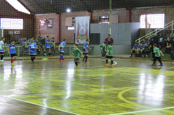 Foto - Bom público prestigiou rodada de abertura do intermunicipal de futsal