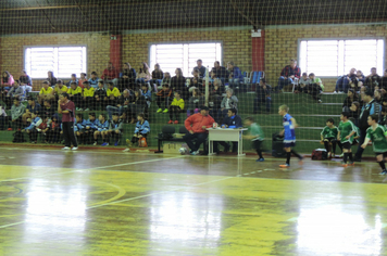 Foto - Bom público prestigiou rodada de abertura do intermunicipal de futsal