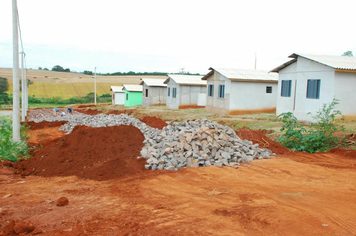 Foto - CALÇAMENTO na travessa Progresso