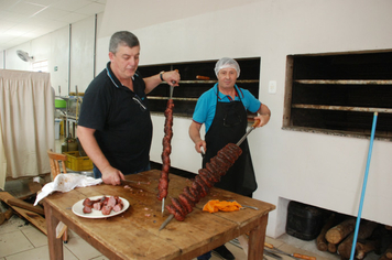 Foto - Celebração à vida e as amizades no almoço dos Idosos de Pejuçara