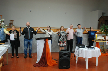 Foto - Celebração à vida e as amizades no almoço dos Idosos de Pejuçara