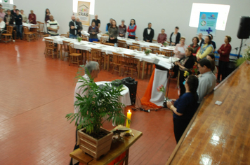 Foto - Celebração à vida e as amizades no almoço dos Idosos de Pejuçara