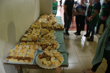 Foto - Celebração à vida e as amizades no almoço dos Idosos de Pejuçara