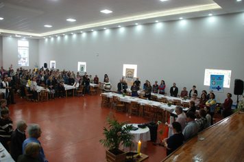 Foto - Celebração à vida e as amizades no almoço dos Idosos de Pejuçara