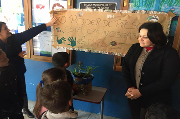 Foto - Cepib promove dia de atividade sobre o meio ambiente