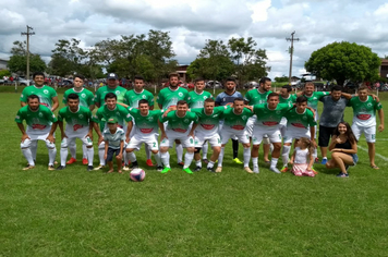 Foto - Chuva de gols na primeira rodada do  municipal de futebol