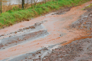 Foto - chuva e vento estragos