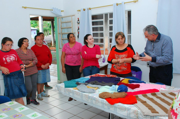 Foto - CURSO DE TRICÔ_CRAS