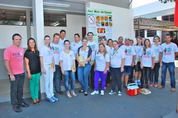 Foto - DENGUE: visita nas Escolas