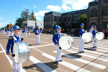 Foto - DESFILE CÍVICO 2015