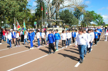 Foto - DESFILE CÍVICO 2015