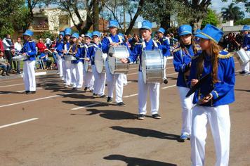 Foto - DESFILE CÍVICO 2015