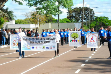 Foto - DESFILE CÍVICO 2015