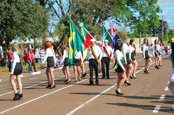 Foto - DESFILE CÍVICO 2015