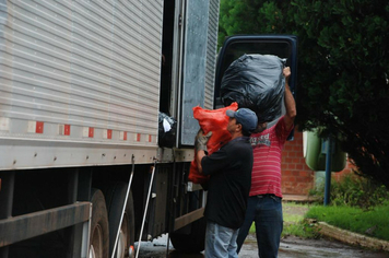 Foto - Donativos recebidos pela comunidade