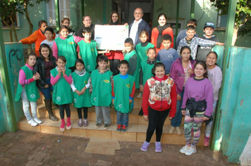 Foto - Entrega das Placas de Educação Ecológica