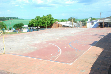 Foto - ESCOLA MUNICIPAL pintura e quadra esportiva