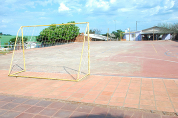 Foto - ESCOLA MUNICIPAL pintura e quadra esportiva