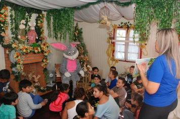 Foto - ESCOLAS NA SEMANA SANTA