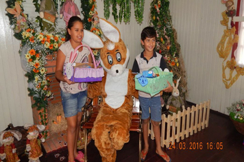 Foto - ESCOLAS NA SEMANA SANTA