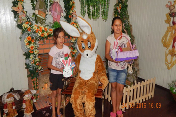 Foto - ESCOLAS NA SEMANA SANTA