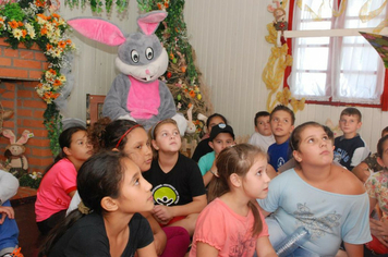 Foto - ESCOLAS NA SEMANA SANTA