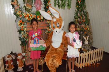 Foto - ESCOLAS NA SEMANA SANTA