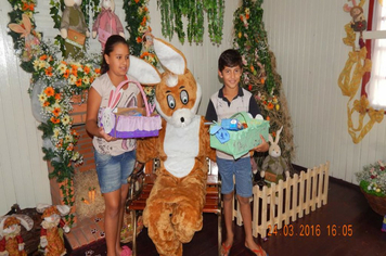 Foto - ESCOLAS NA SEMANA SANTA