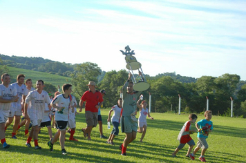 Foto - FARROUPILHA CAMPEÃO DO MUNICIPAL DE FUTEBOL