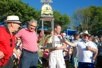 Foto - FARROUPILHA CAMPEÃO DO MUNICIPAL DE FUTEBOL