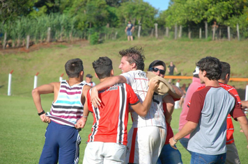 Foto - FARROUPILHA CAMPEÃO DO MUNICIPAL DE FUTEBOL