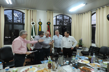 Foto - Gestores de Pejuçara encaminham demanda da agricultura ao Presidente da Emater