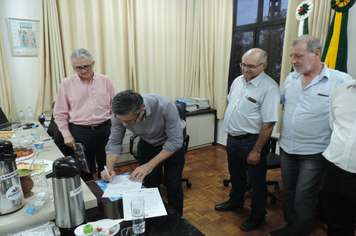 Foto - Gestores de Pejuçara encaminham demanda da agricultura ao Presidente da Emater