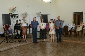 Foto - Idosos de Pejuçara confraternizam e celebram o réveillon