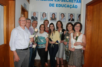 Foto - Inauguração da Galeria de Ex-secretários de Educação