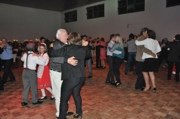 Foto - JANTAR BAILE ITALIANO - PEJUÇARA 49 ANOS