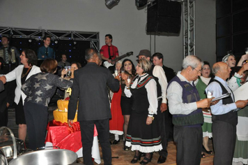 Foto - JANTAR BAILE ITALIANO - PEJUÇARA 49 ANOS