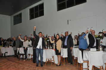 Foto - JANTAR BAILE ITALIANO - PEJUÇARA 49 ANOS