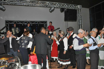 Foto - JANTAR BAILE ITALIANO - PEJUÇARA 49 ANOS