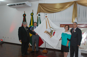 Foto - Lançamento do Carimbo Postal - Cinquentenário de Pejuçara