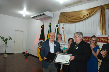 Foto - Lançamento do Carimbo Postal - Cinquentenário de Pejuçara